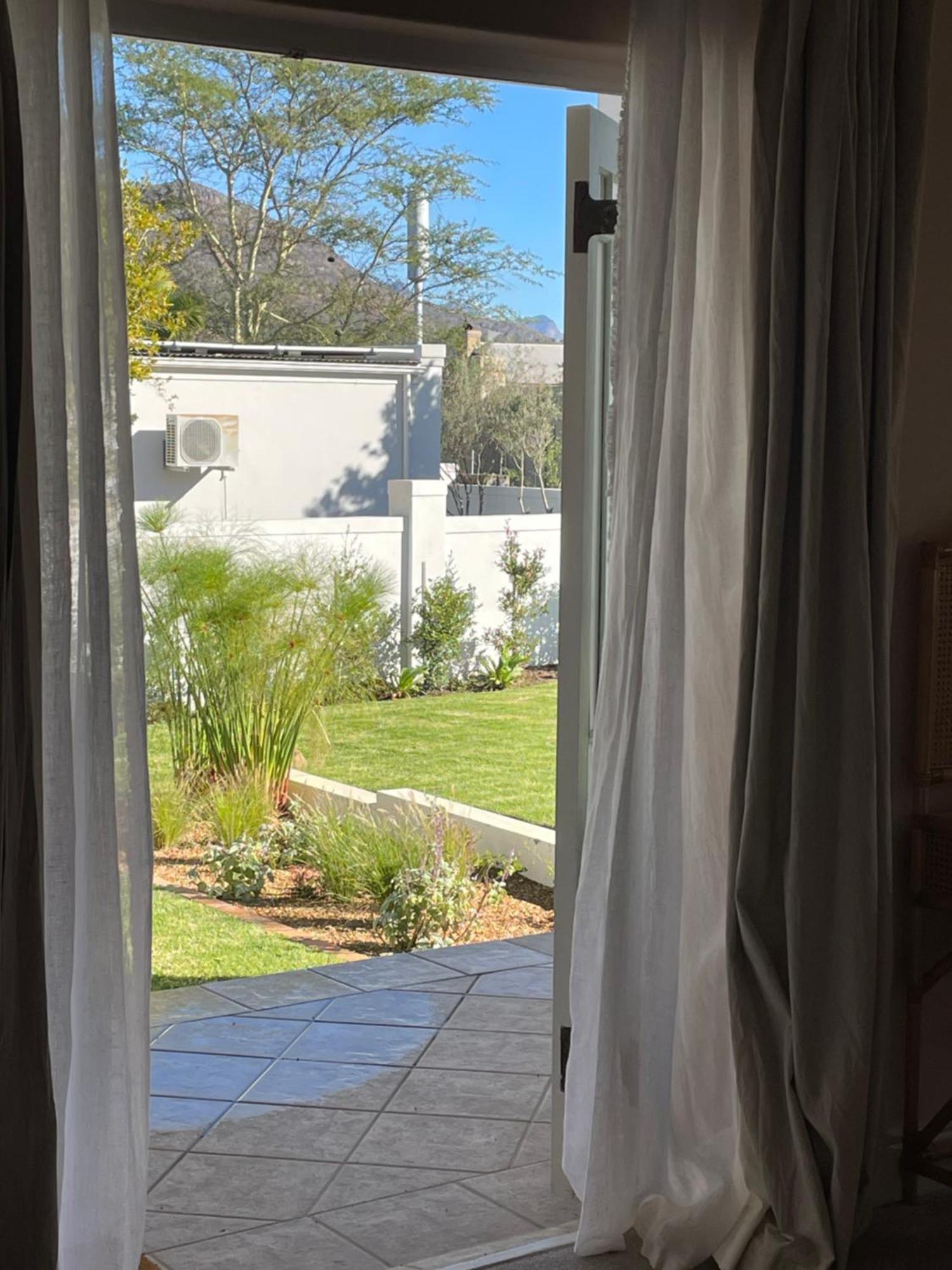 Largest One Bed Apartment & Private Pool In The Hoek Franschhoek Esterno foto